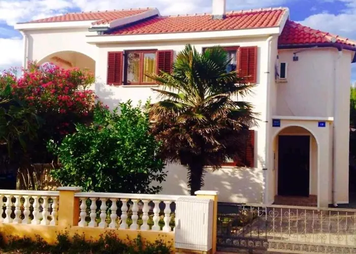Apartman Car Vir